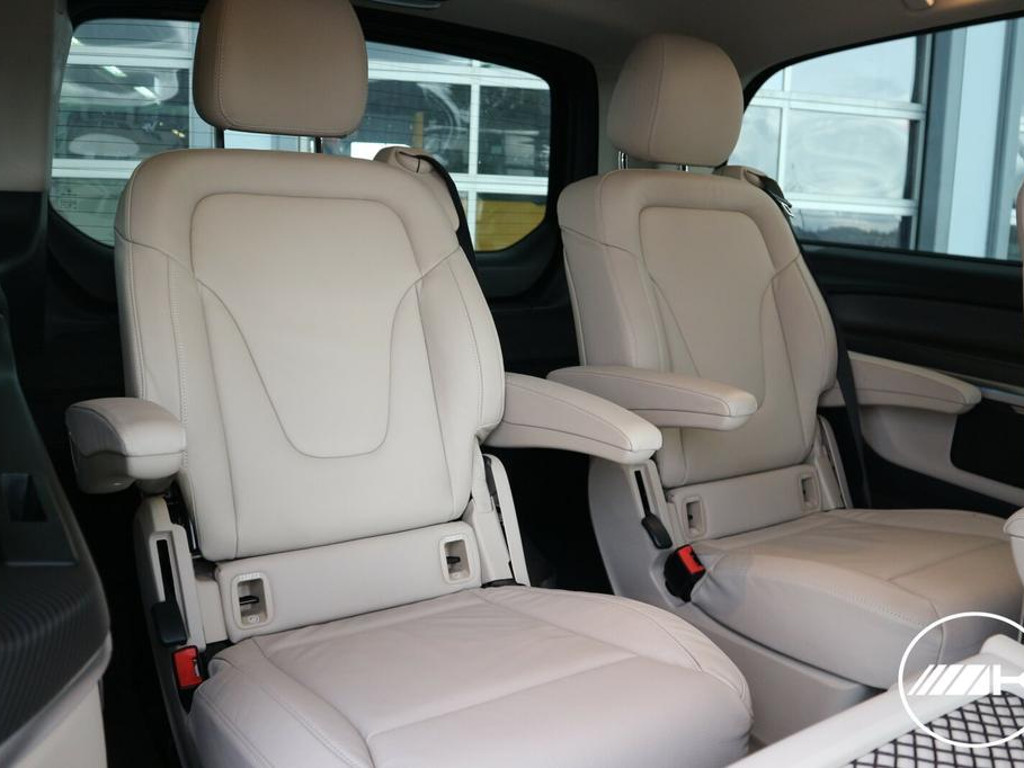 Mercedes-Benz V-Klasse V 300 AMG Line AVANTGARDE Limousine Lang V 300 d