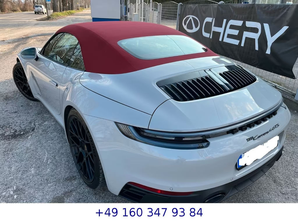 Porsche 911 GTS 4 Cabriolet