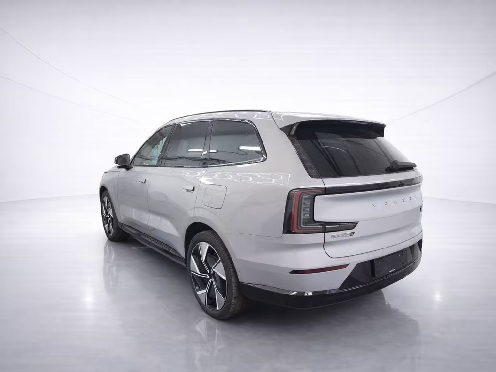 Volvo EX90