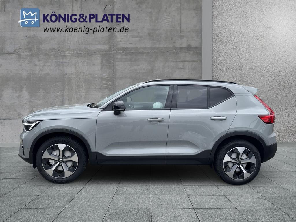 Volvo XC40 Plus Dark