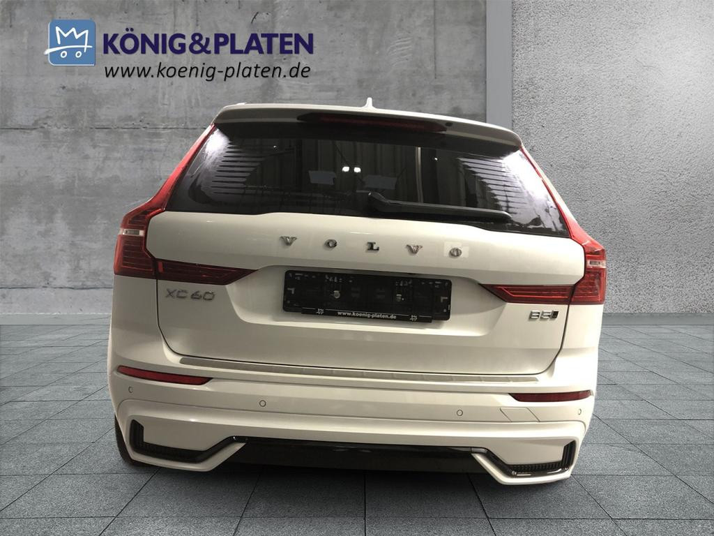 Volvo XC60 AWD Ultimate Dark