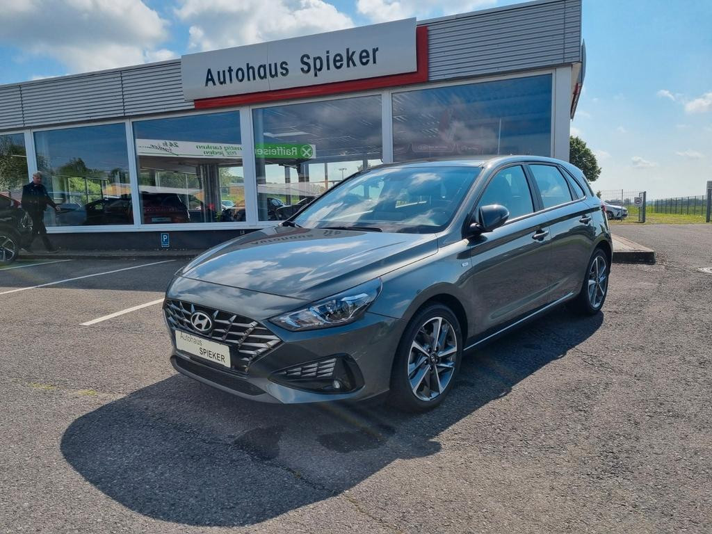 Hyundai i30 Trend Hybrid