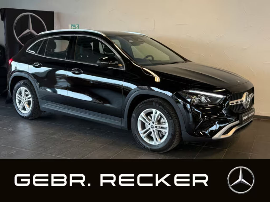 Mercedes-Benz GLA-Klasse GLA 200 Advanced AHK LED Kamera e.Heckklappe DAB