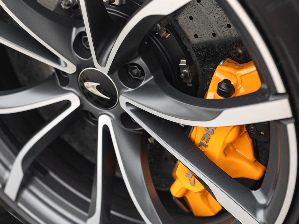 McLaren Artura