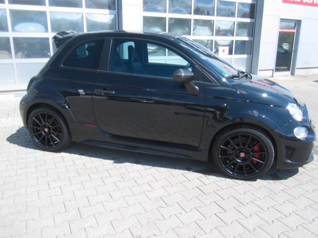 Abarth 695