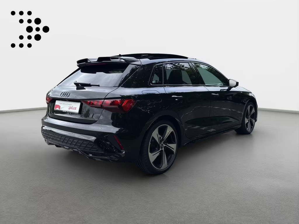 Audi A3 Sportback Sedan S-Line S-Tronic