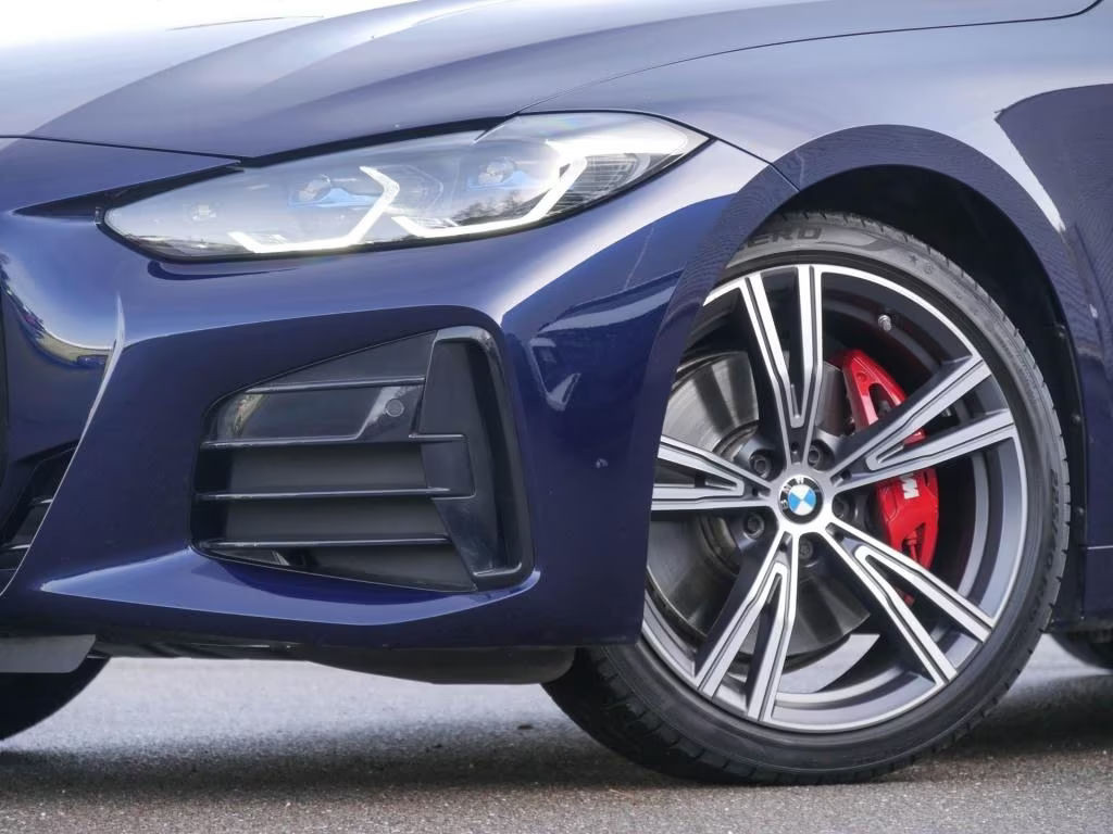 BMW M440