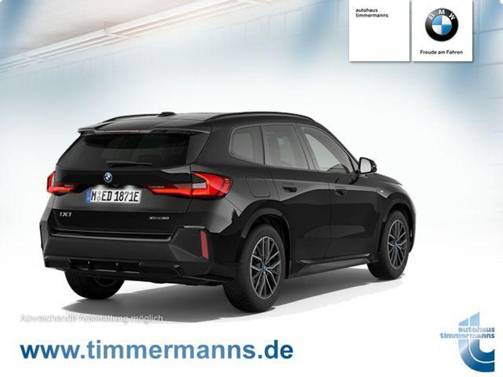 BMW iX1