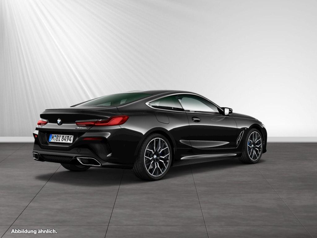 BMW M850