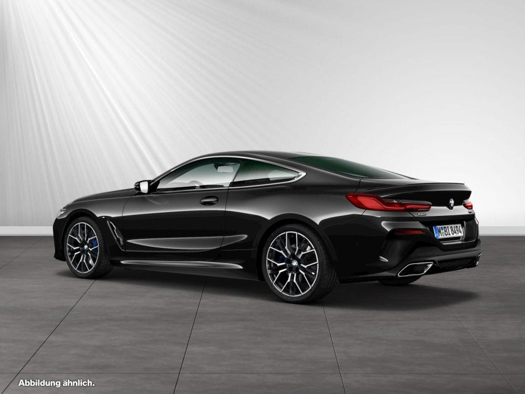 BMW M850