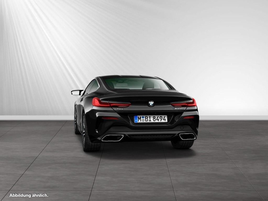 BMW M850