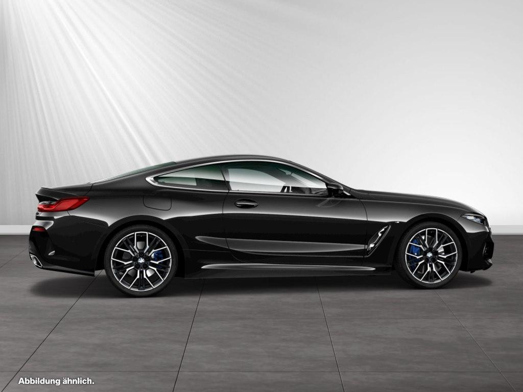 BMW M850