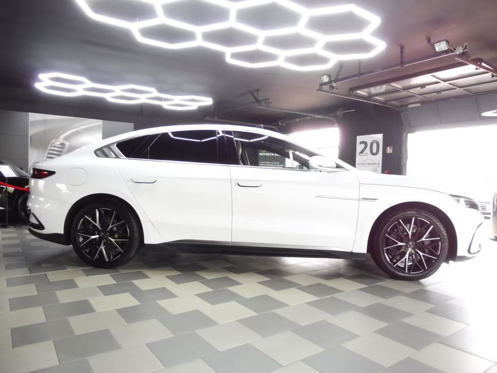 BYD Han