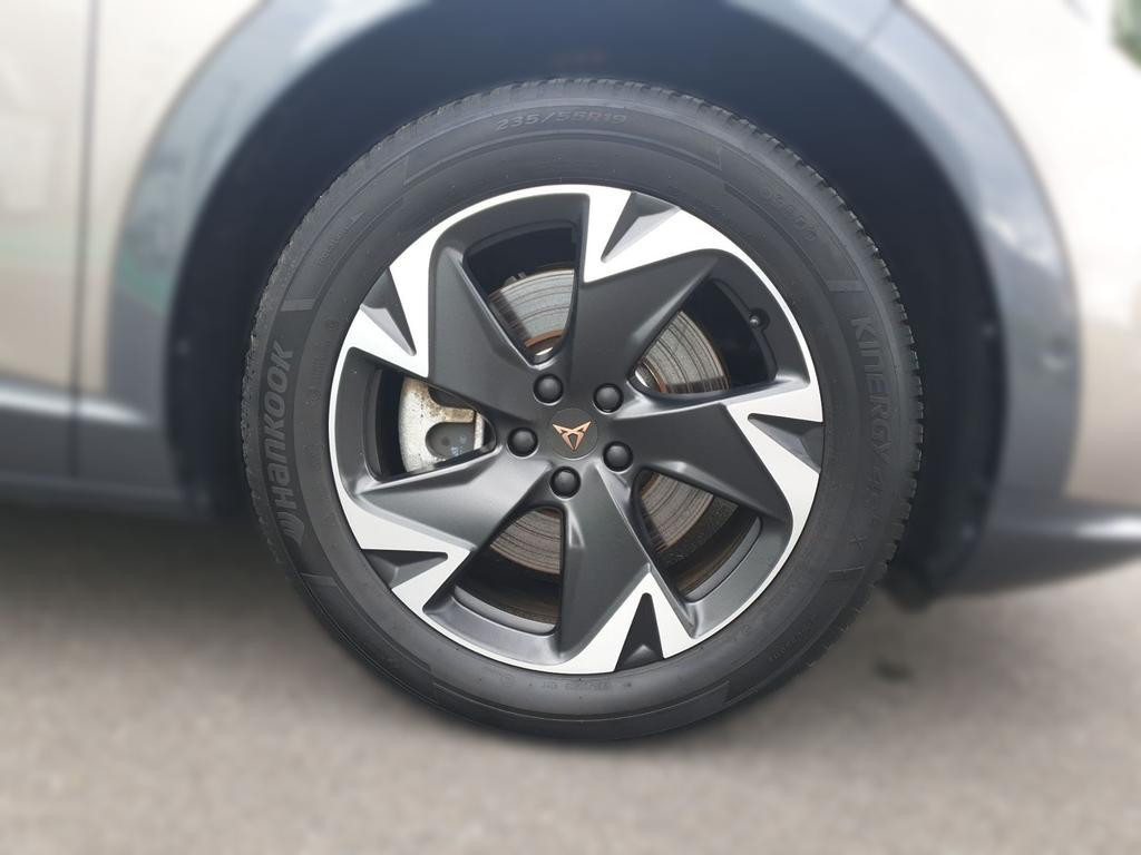 Cupra Tavascan