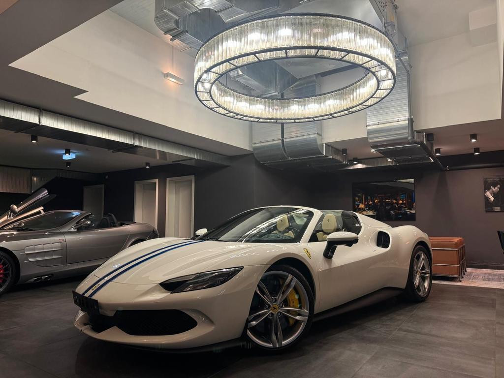 Ferrari 296 GTS