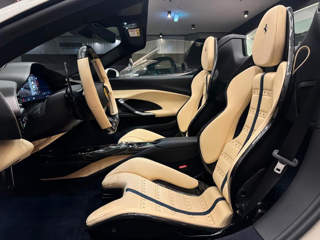 Ferrari 296 GTS