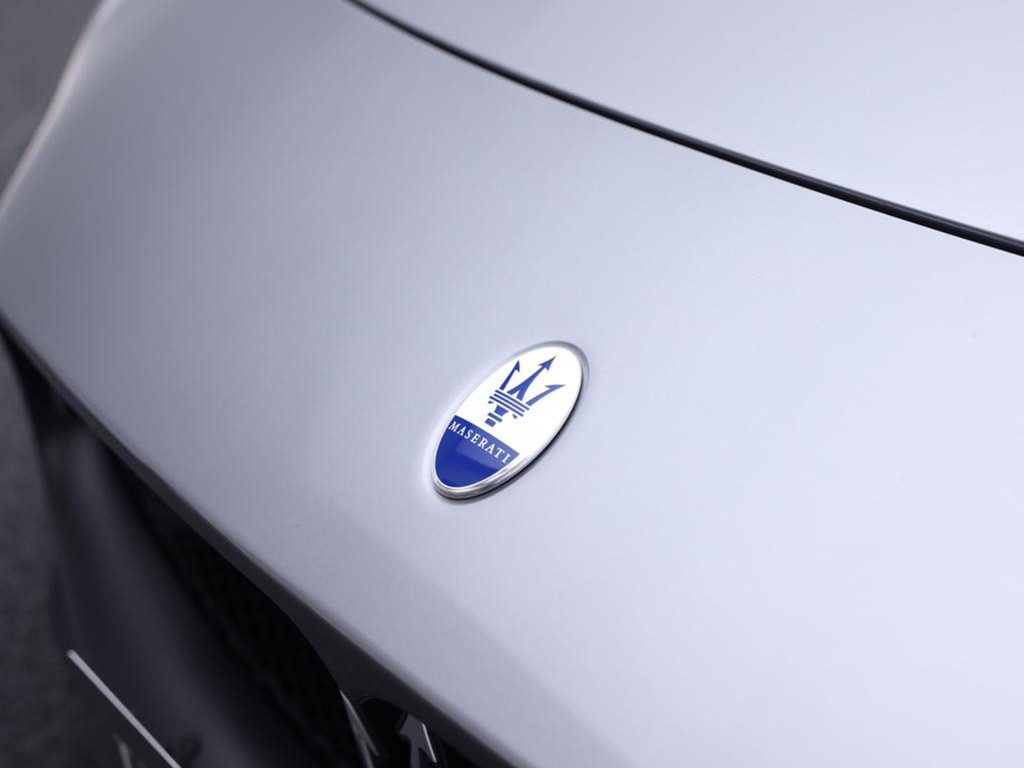 Maserati MC20