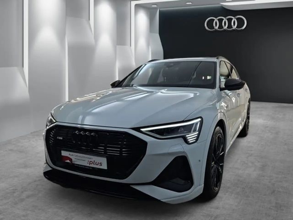 Audi e-tron Black Edition S-Line