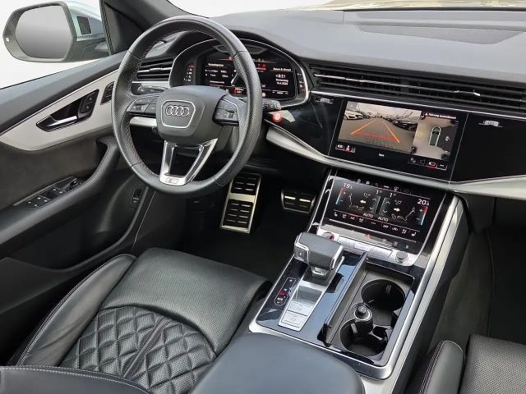 Audi SQ8