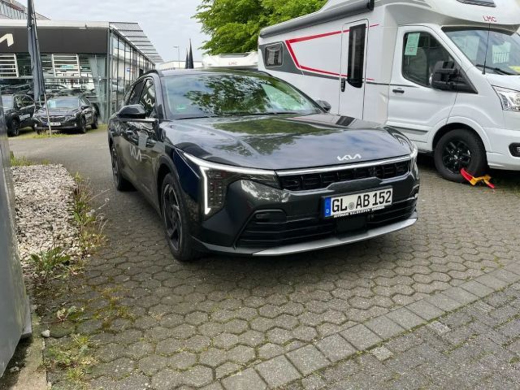 Kia K4