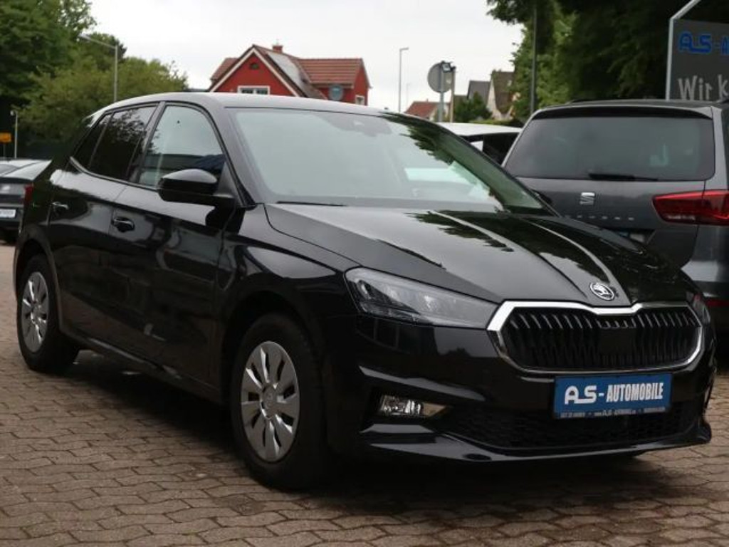 Skoda Fabia Essence *1.HAND/LED/VC/TEMPO/PDC/SHZ*