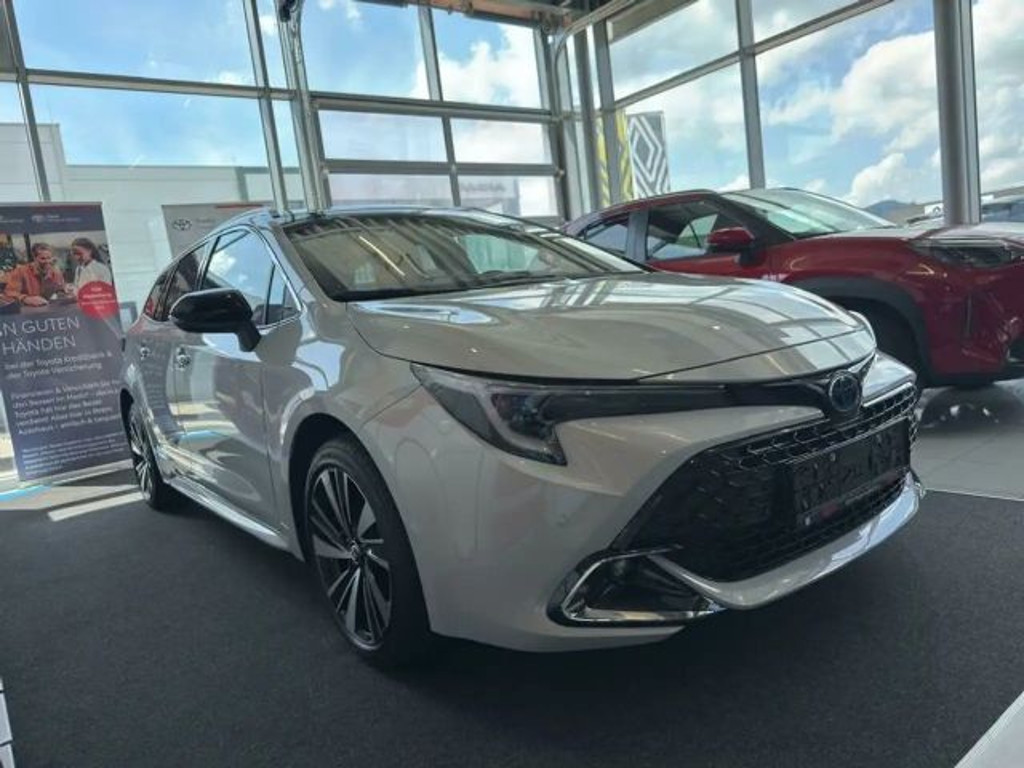 Toyota Corolla Active Touring Hybride