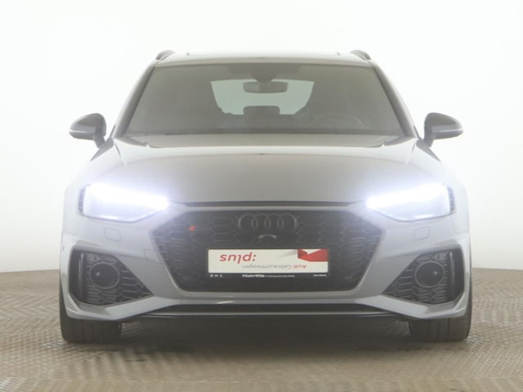 Audi RS4