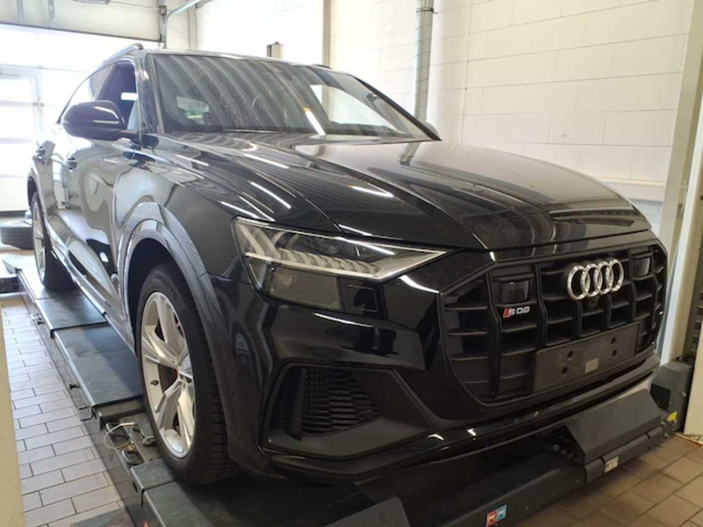 Audi SQ8