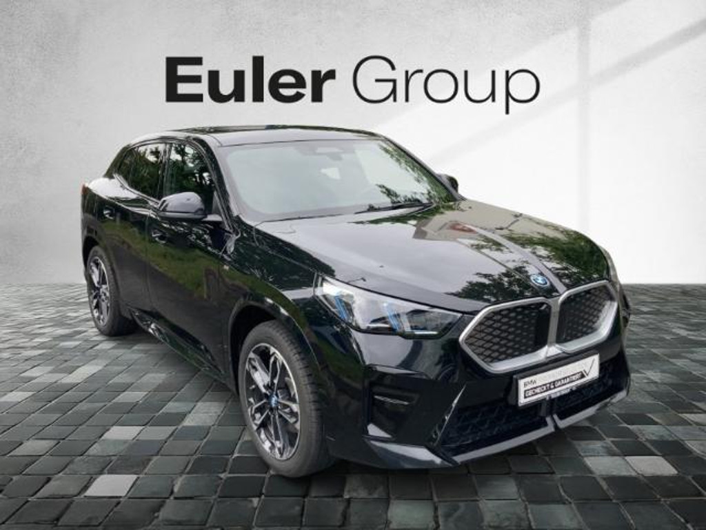 BMW iX2