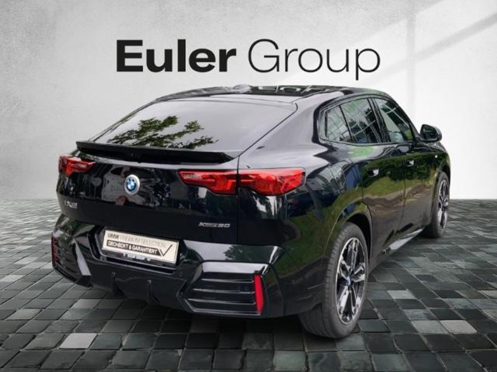 BMW iX2