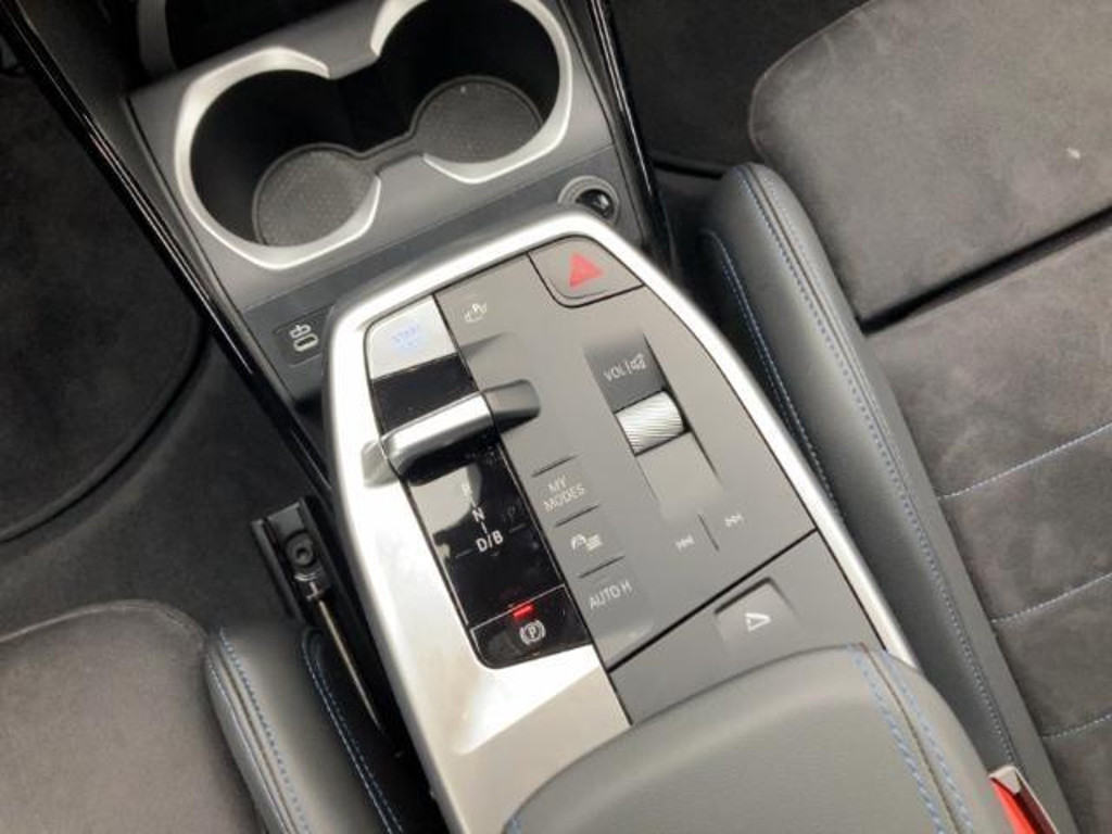 BMW iX2