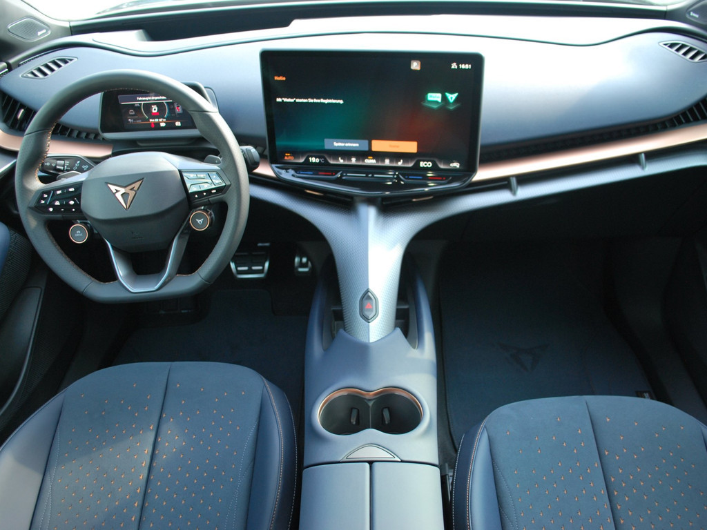 Cupra Tavascan