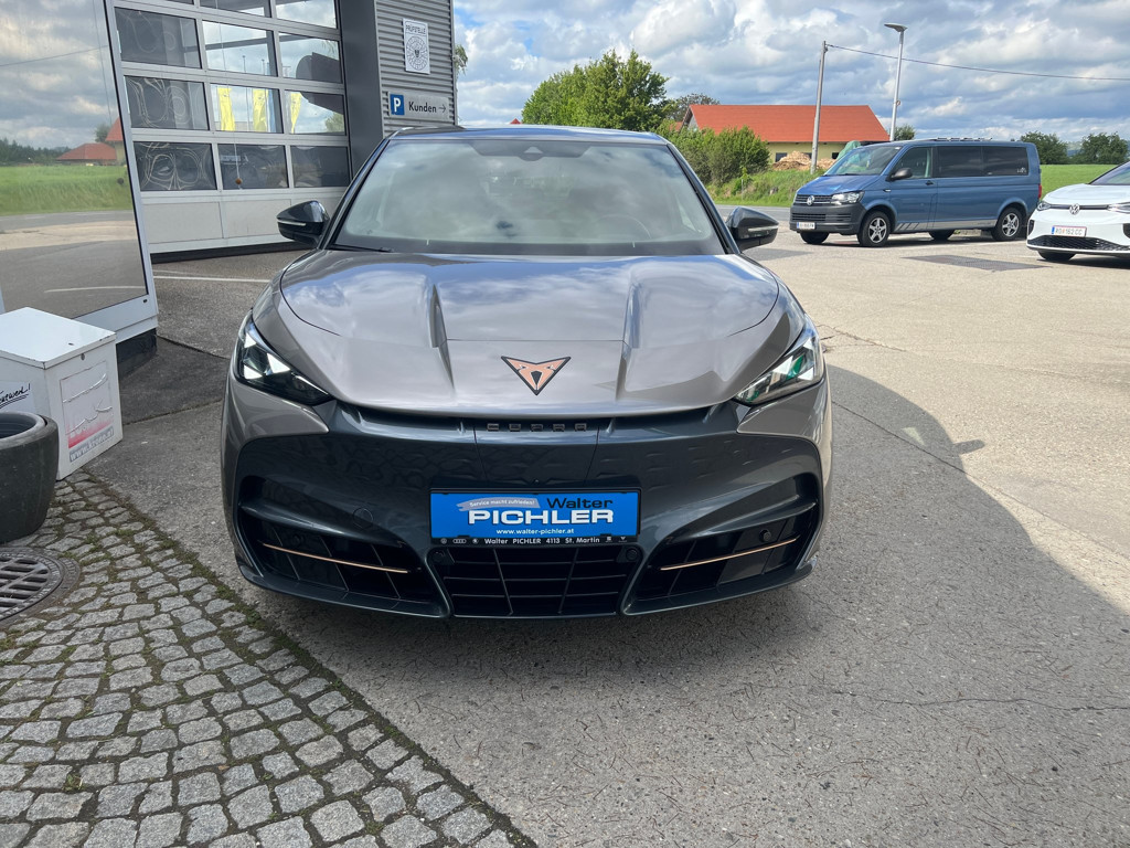 Cupra Tavascan