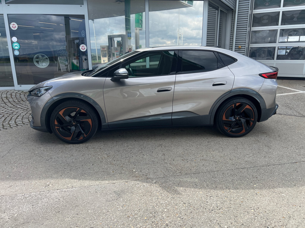 Cupra Tavascan