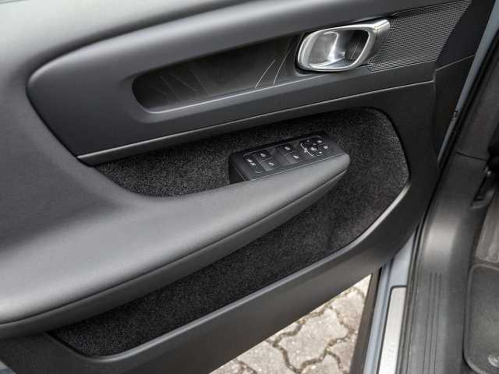 Volvo C40