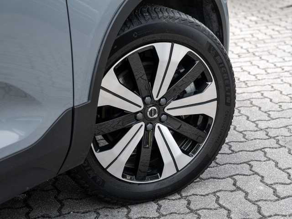 Volvo C40