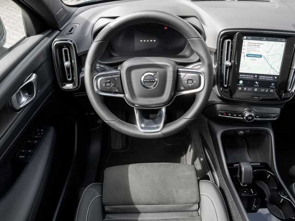 Volvo C40