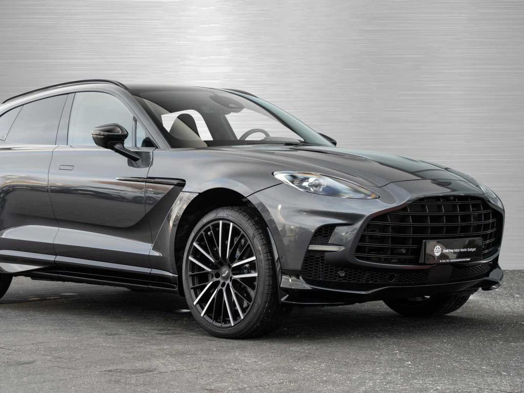 Aston Martin DBX