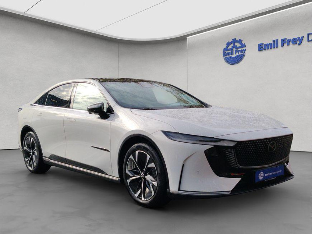 Mazda 6e