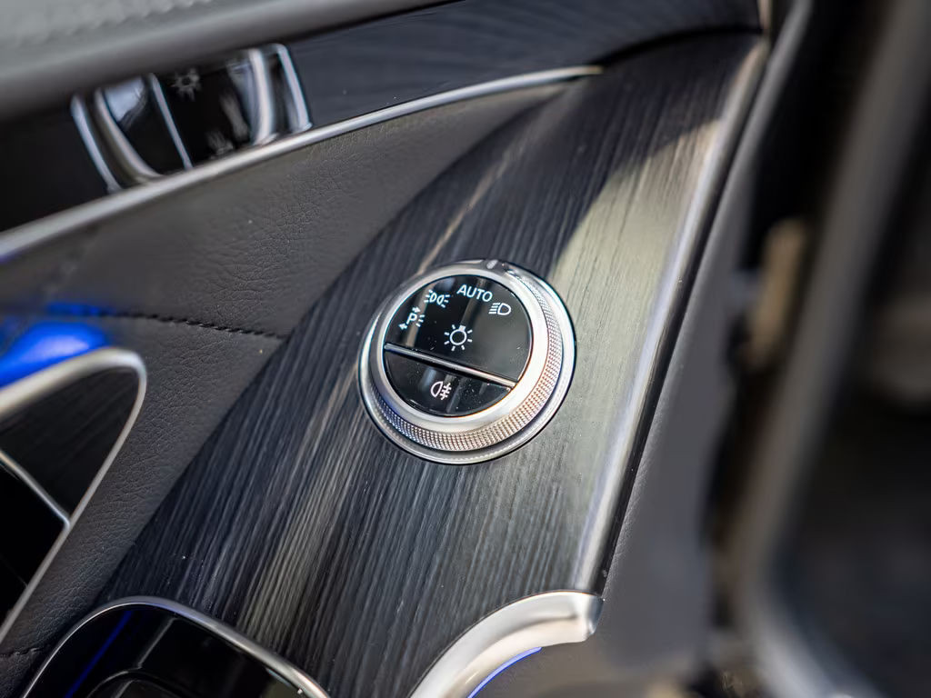 Mercedes-Benz S-Klasse