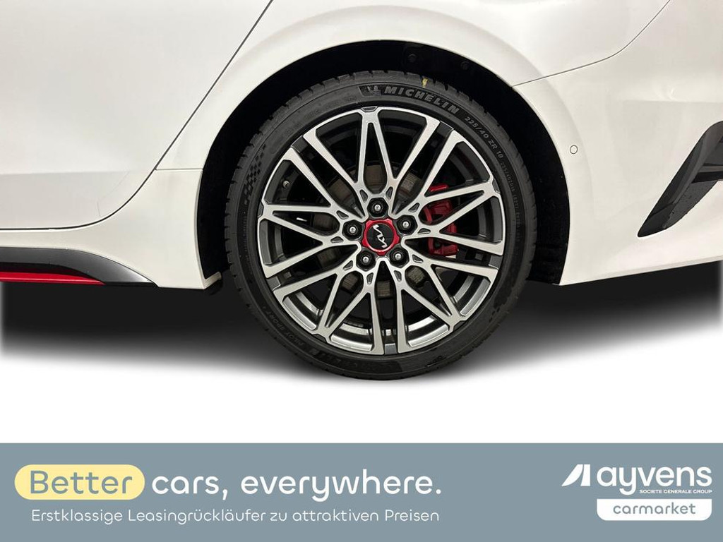 Kia ProCeed