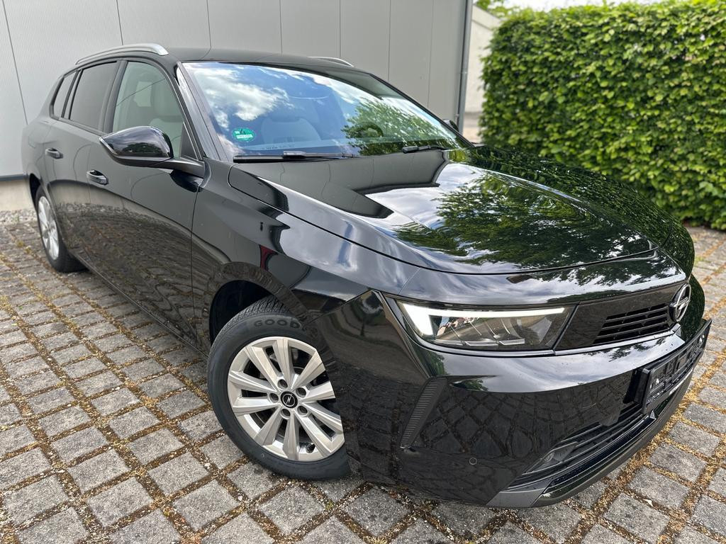 Opel Astra Sports Tourer 1.5 Turbo Elegance