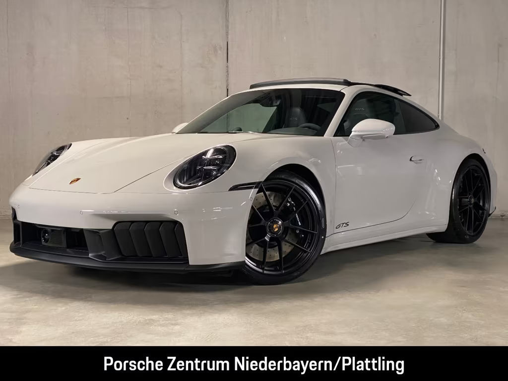 Porsche 911 GTS 992 Carrera