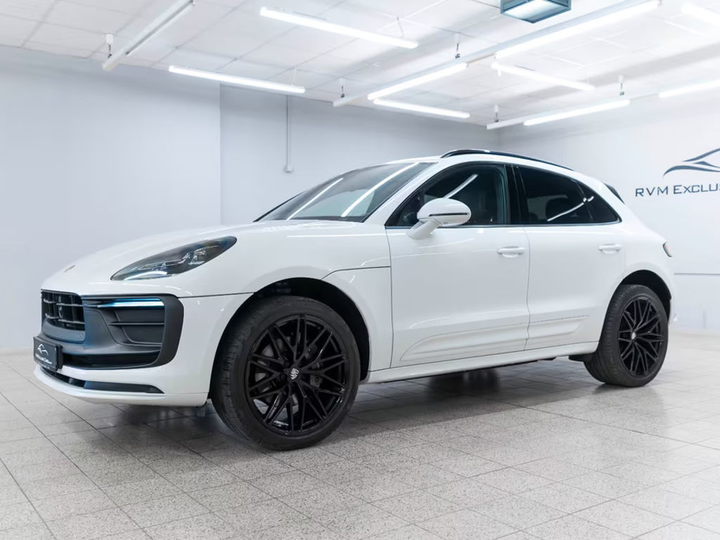 Porsche Macan 2.0L ACC BOSE PANO PDLS KAM LED CARPLAY