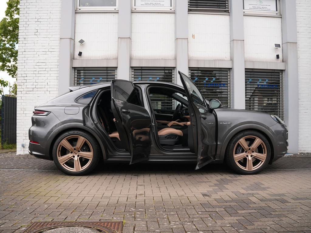 Porsche Cayenne E-Hybrid Coupé