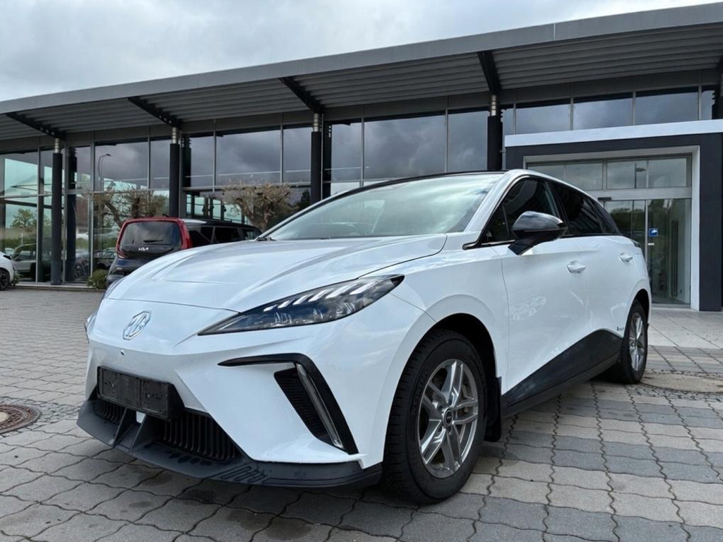 MG MG4 Luxury 64 kWh