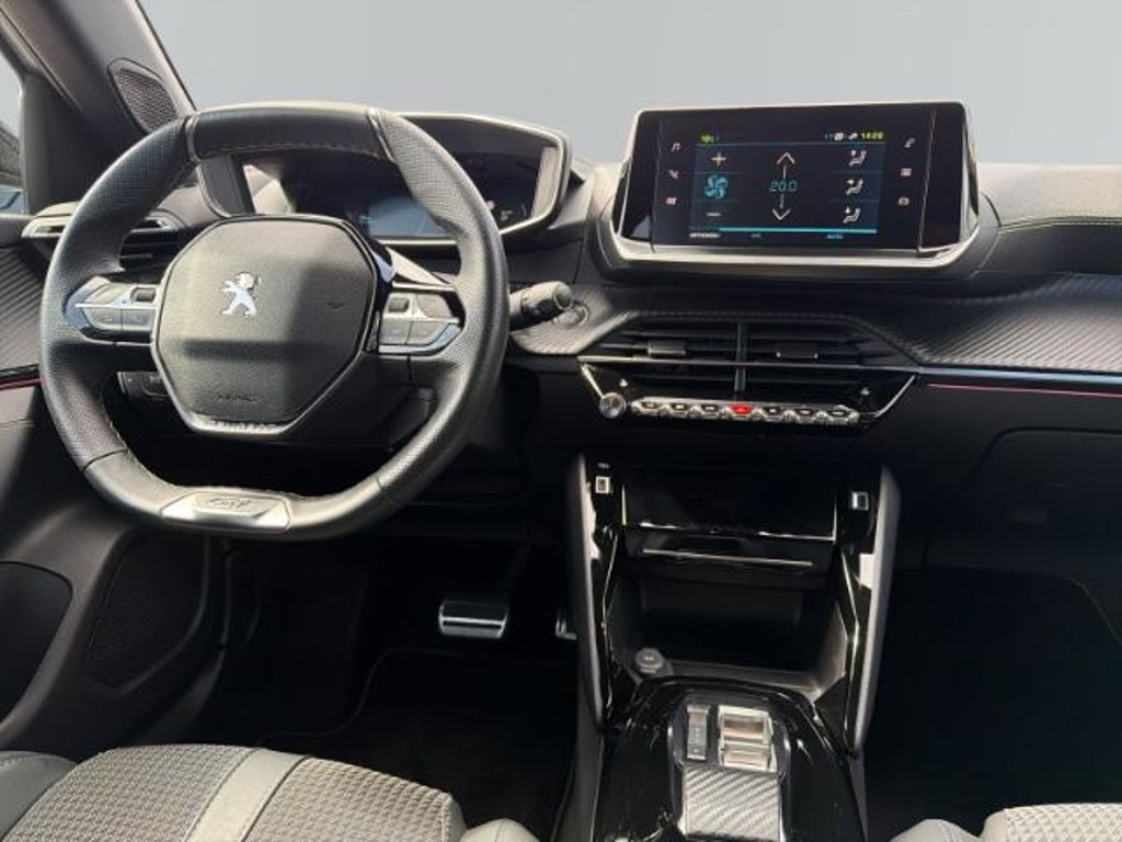 Peugeot e-2008