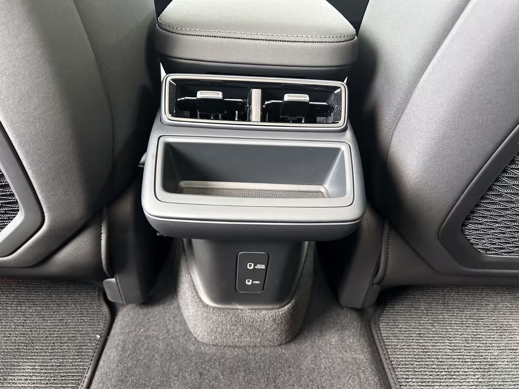 Polestar 4