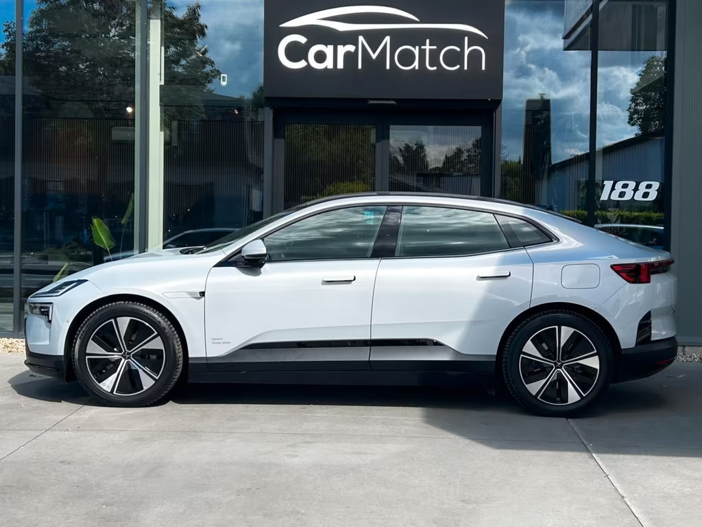 Polestar 4