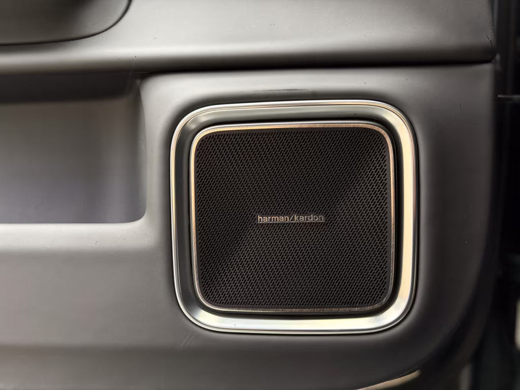 Polestar 4